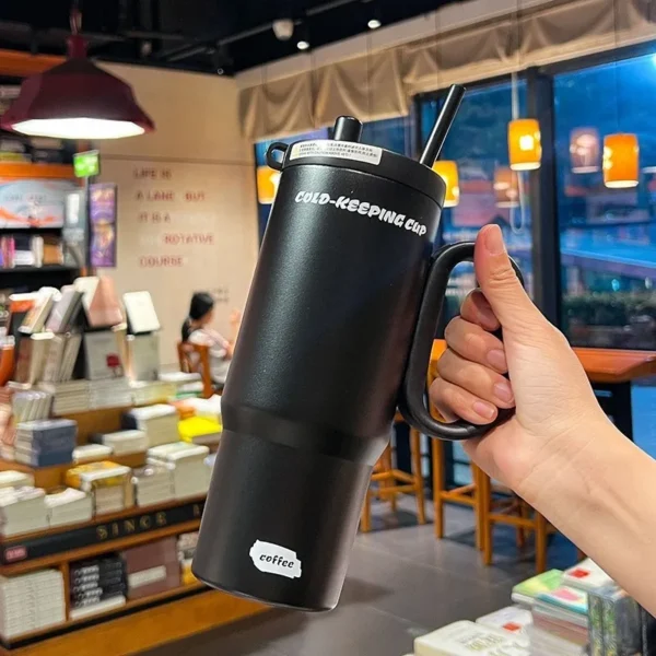 JUSTINLAU 1 Piece Stainless Steel Insulated Cup Car  Insulated Straw Cup 750ml with Handle  Stylish Outdoor Insulated Coffee Cup